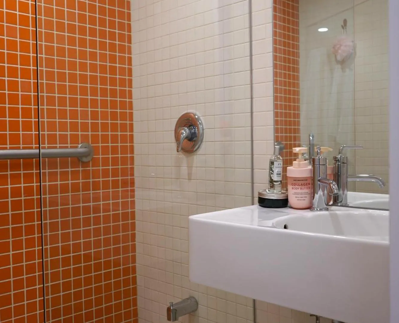 Tartu College Student Residence Toronto Kanada